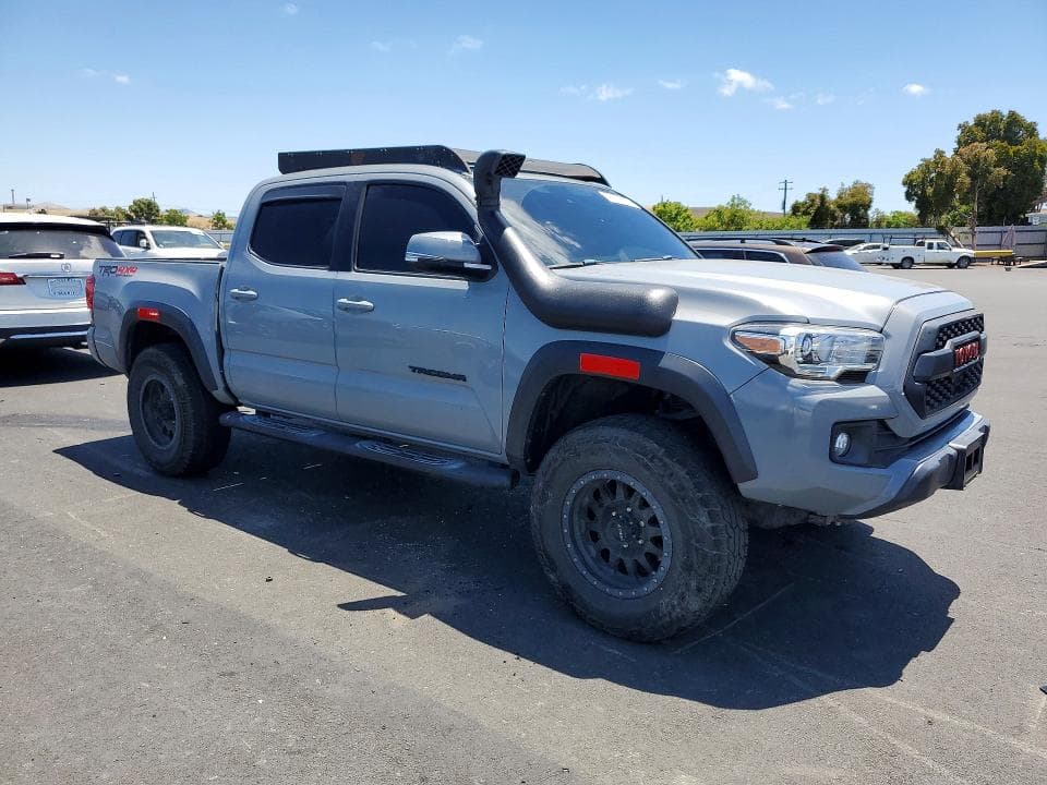 2019 TOYOTA TACOMA 4