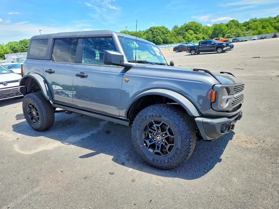 2026 FORD BRONCO BADLANDS 4