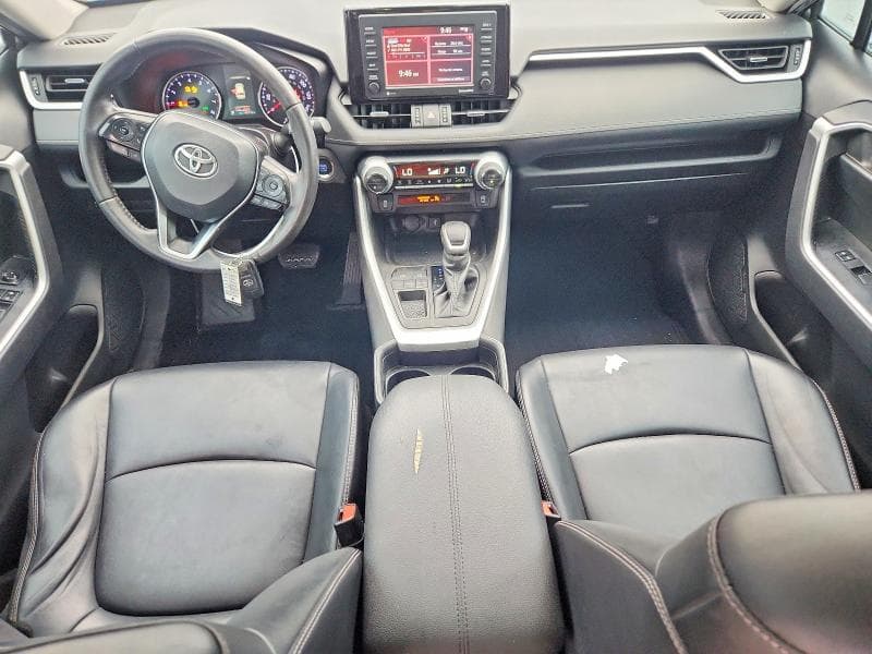 2021 TOYOTA RAV4 XLE PREMIUM 8