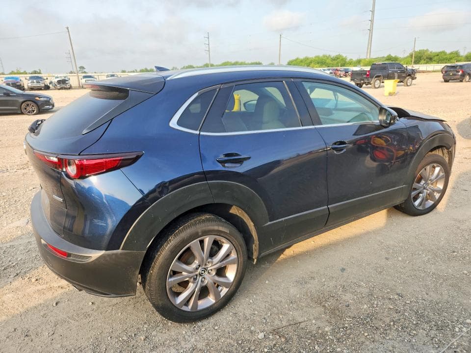 2020 MAZDA CX-30 3