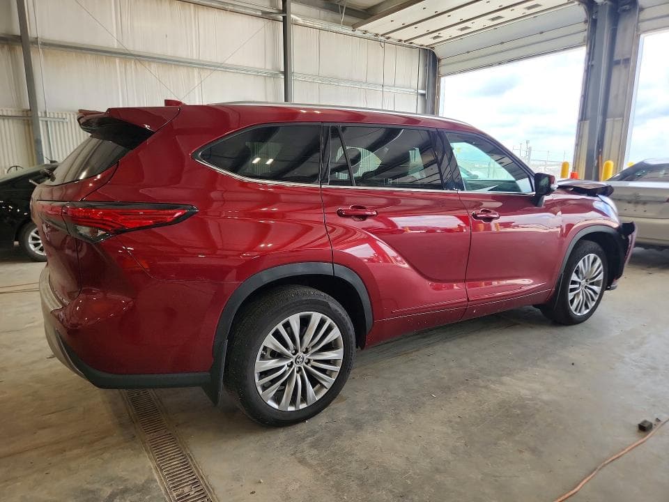2023 TOYOTA HIGHLANDER PLATINUM PLATINUM 3