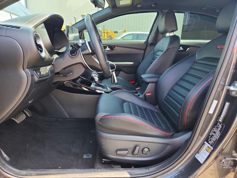 2024 KIA FORTE GT 7