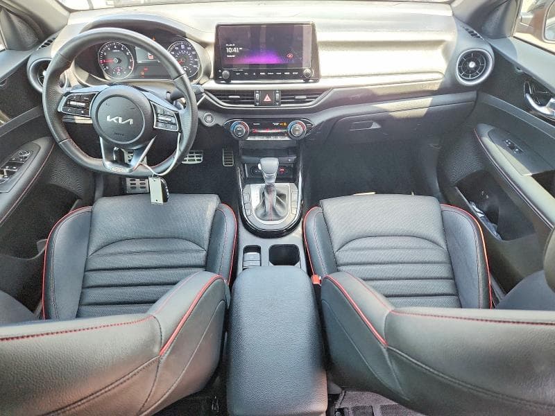 2024 KIA FORTE GT 8