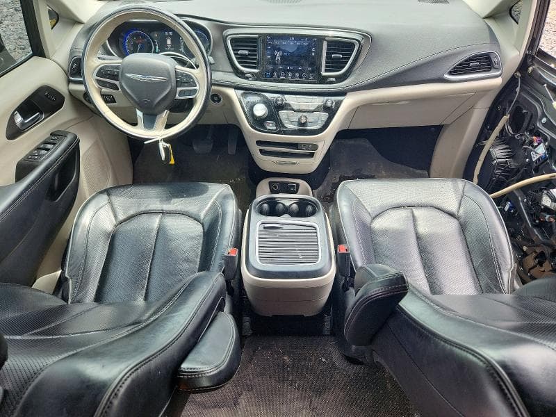 2019 CHRYSLER PACIFICA LIMITED LIMITED 8