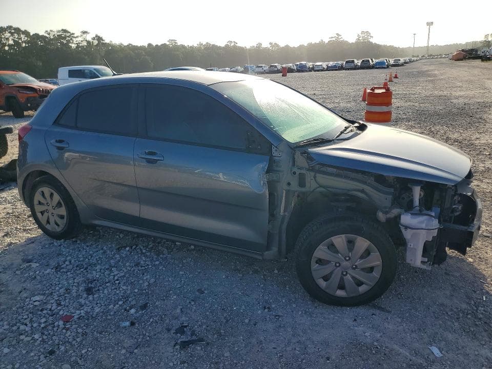2020 KIA RIO 5-DOOR S S 4