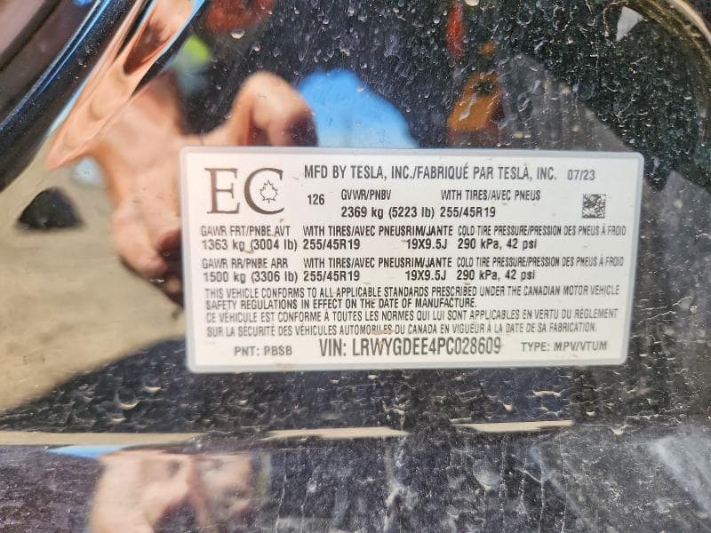 2023 TESLA MODEL Y 12