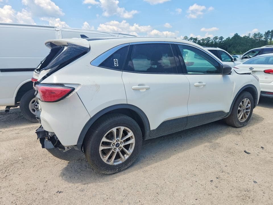 2022 FORD ESCAPE SE SE 3
