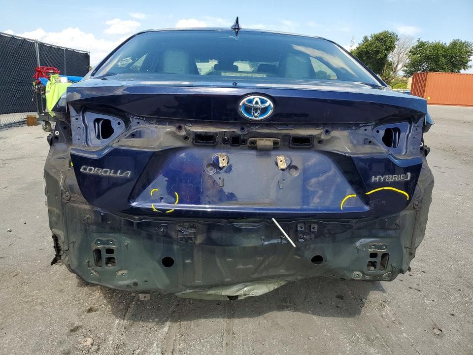 2020 TOYOTA COROLLA LE 6