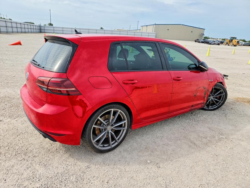 2017 VOLKSWAGEN GOLF R 3