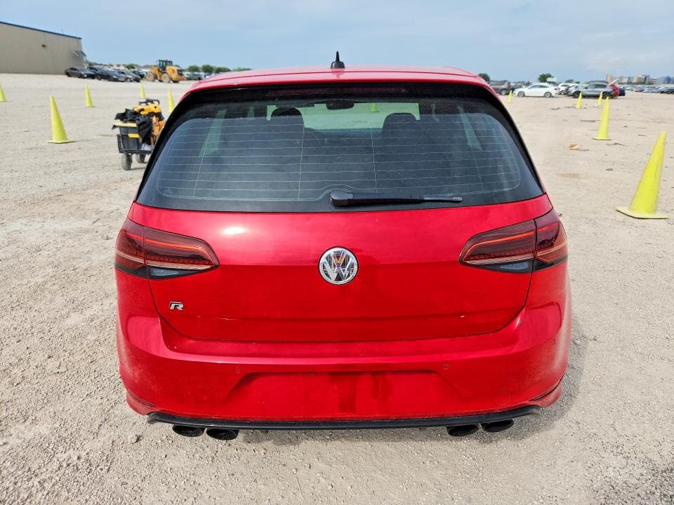 2017 VOLKSWAGEN GOLF R 6