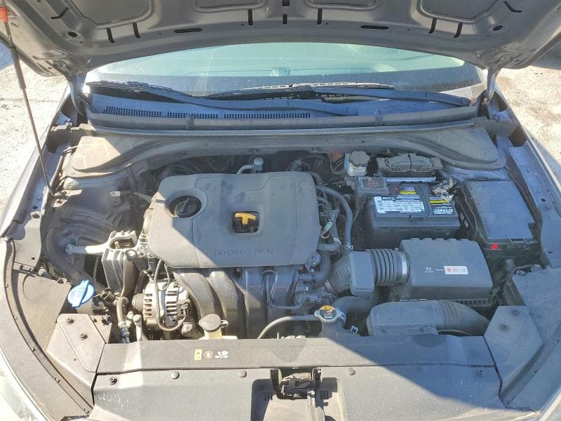 2019 HYUNDAI ELANTRA SE SE 11