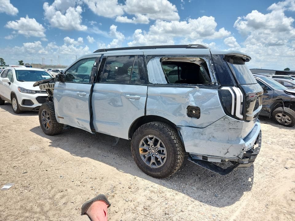 2026 FORD EXPEDITION TREMOR TREMOR 2