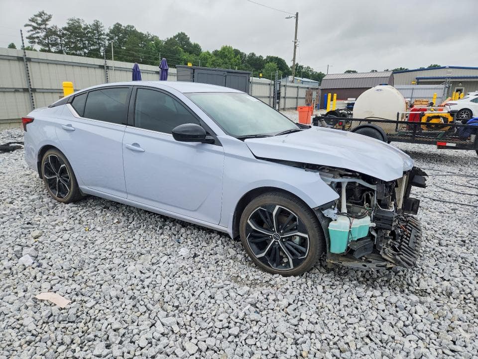 2024 NISSAN ALTIMA SR SR 4