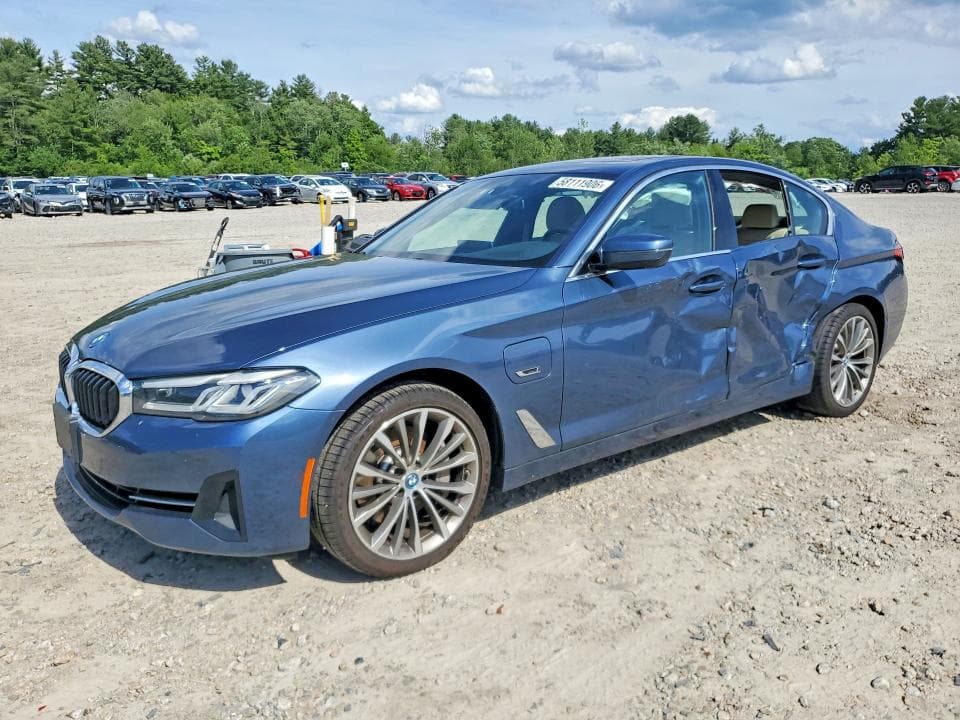 2023 BMW 530XE - 1