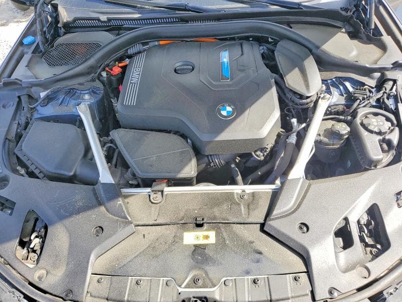 2023 BMW 530XE 11