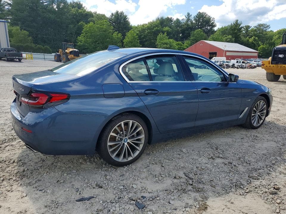 2023 BMW 530XE 3
