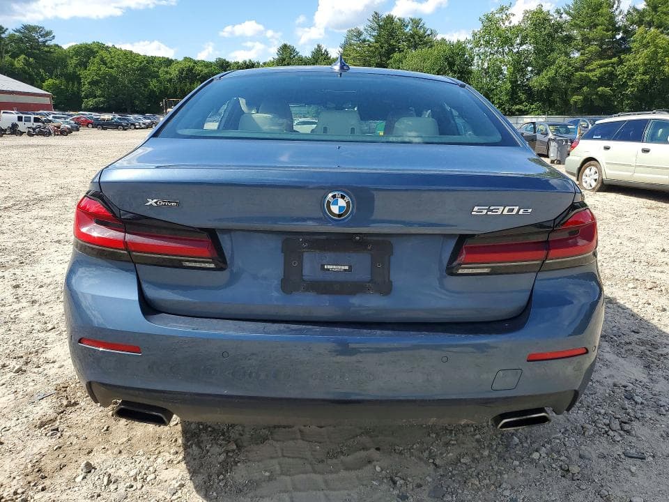 2023 BMW 530XE 6