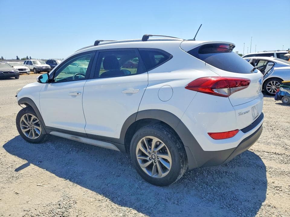 2017 HYUNDAI TUCSON SE 2