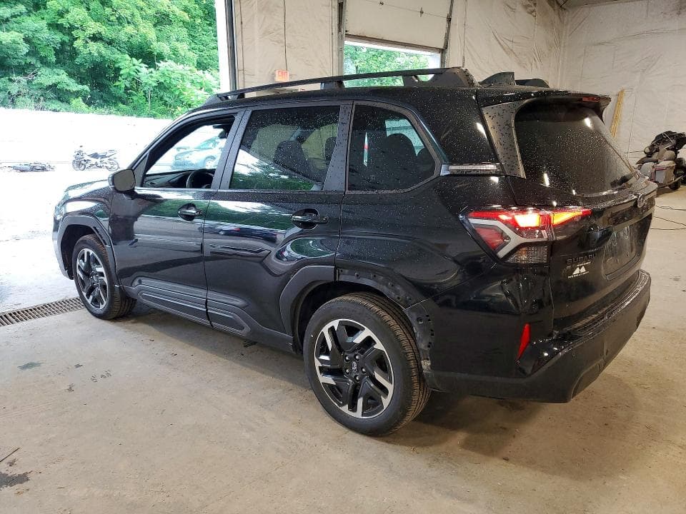 2025 SUBARU FORESTER LIMITED 2
