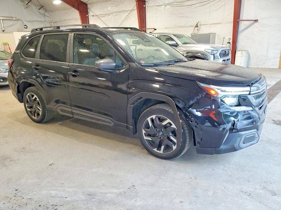 2025 SUBARU FORESTER LIMITED 4