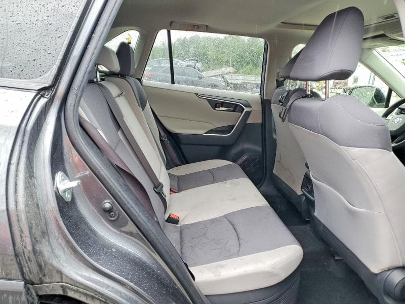 2019 TOYOTA RAV4 HYBRID XLE XLE 11