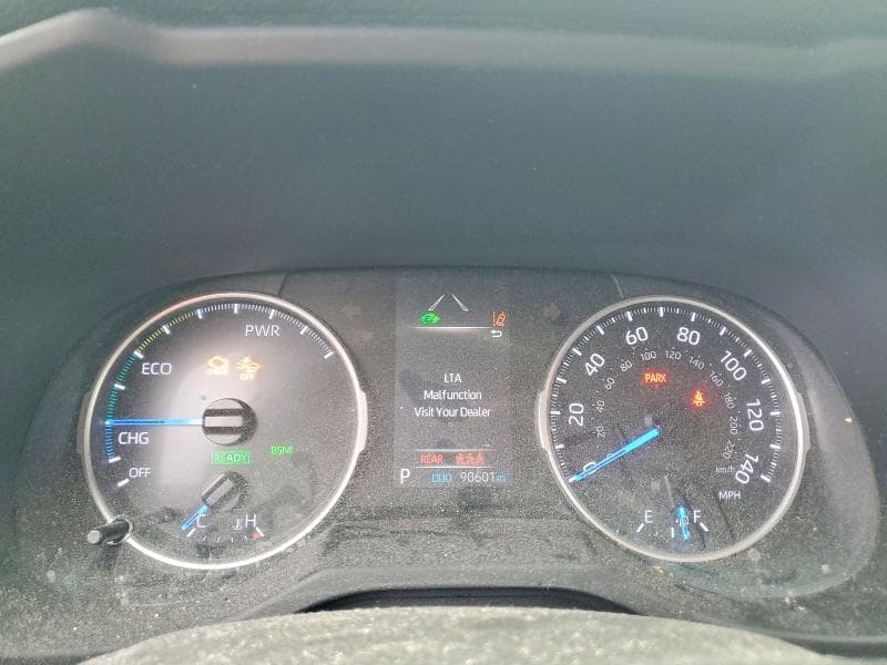 2019 TOYOTA RAV4 HYBRID XLE XLE 9