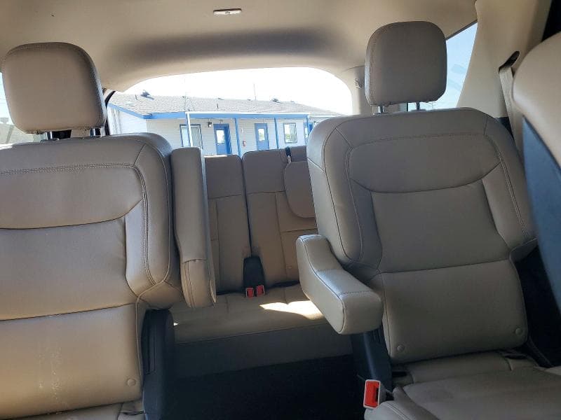 2020 FORD EXPLORER XLT 10