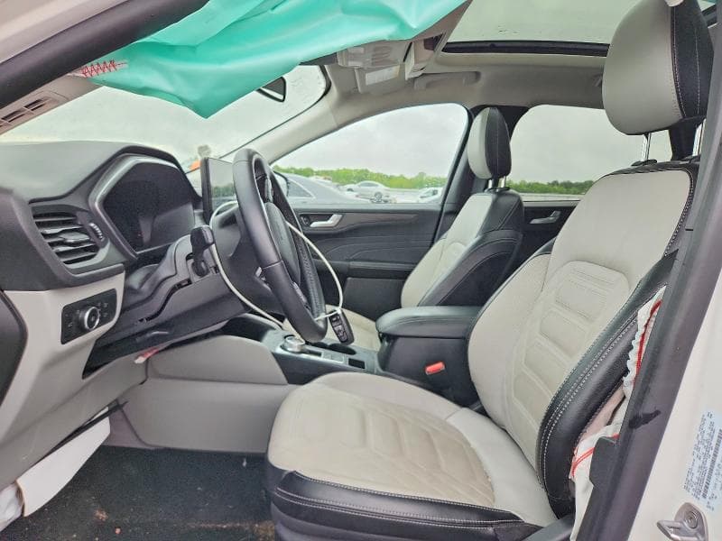 2024 FORD ESCAPE PLATINUM 7