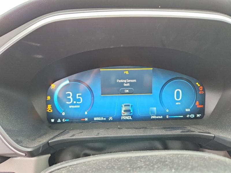 2024 FORD ESCAPE PLATINUM 9