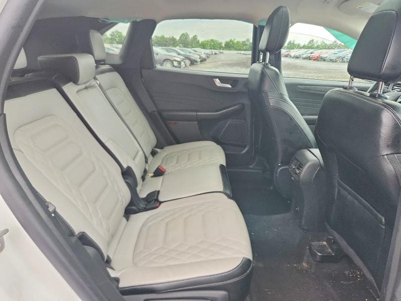 2024 FORD ESCAPE PLATINUM 10