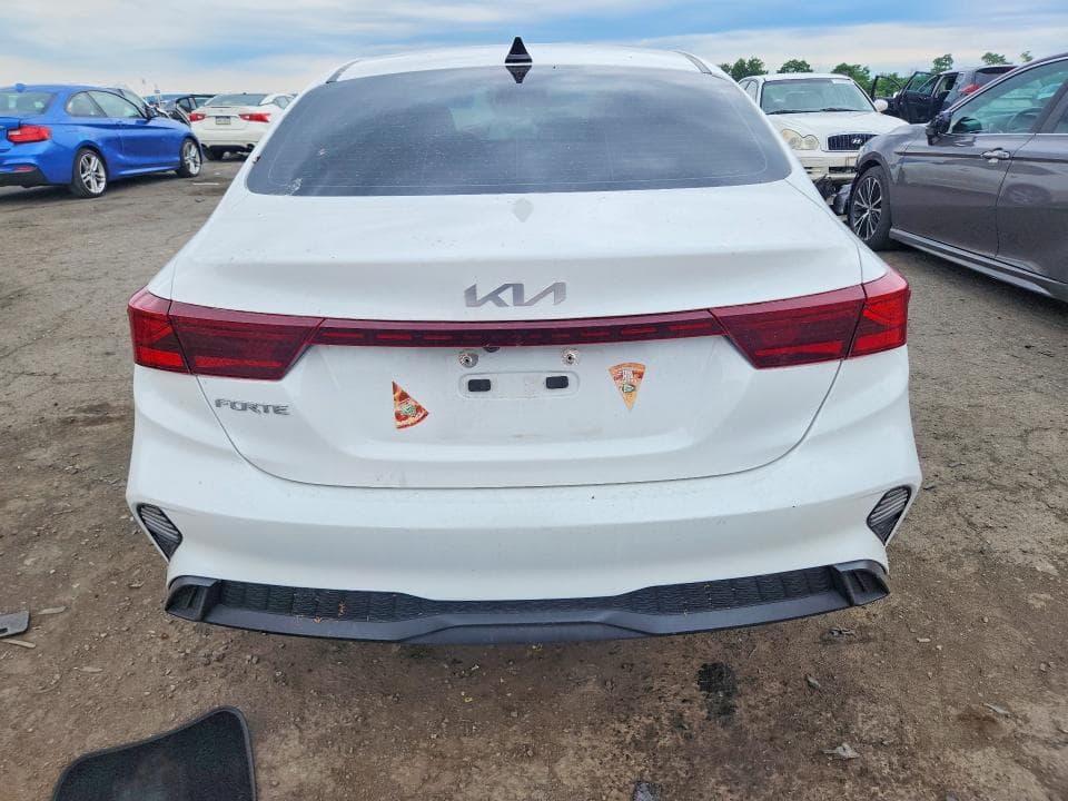 2023 KIA FORTE LXS 6