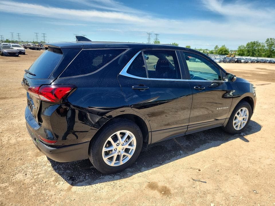 2022 CHEVROLET EQUINOX LT 3