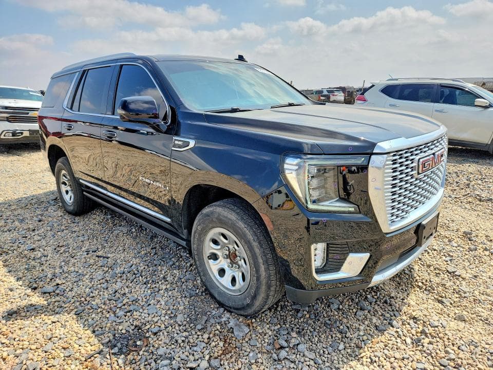 2021 GMC YUKON DENALI 4