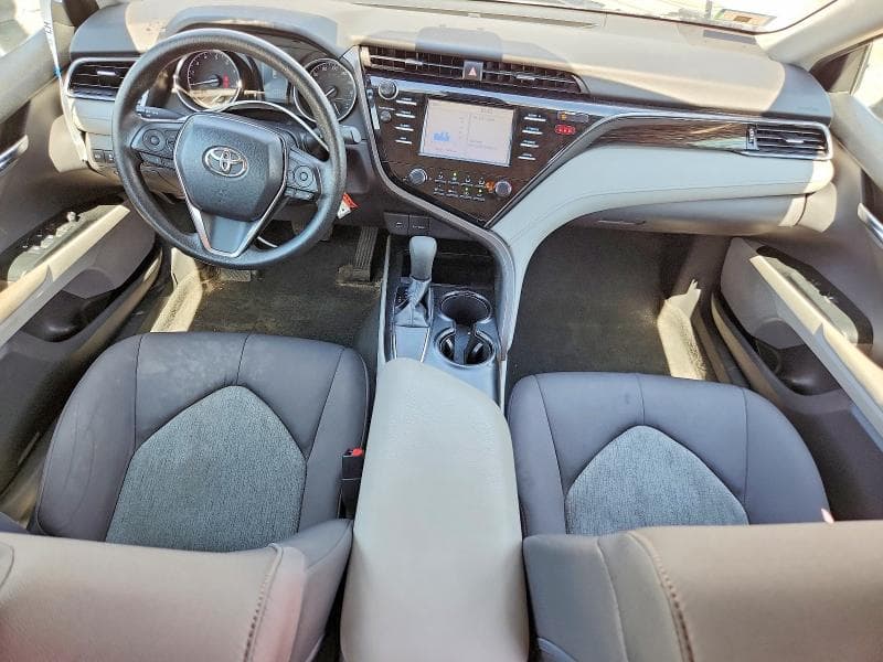 2019 TOYOTA CAMRY LE 8