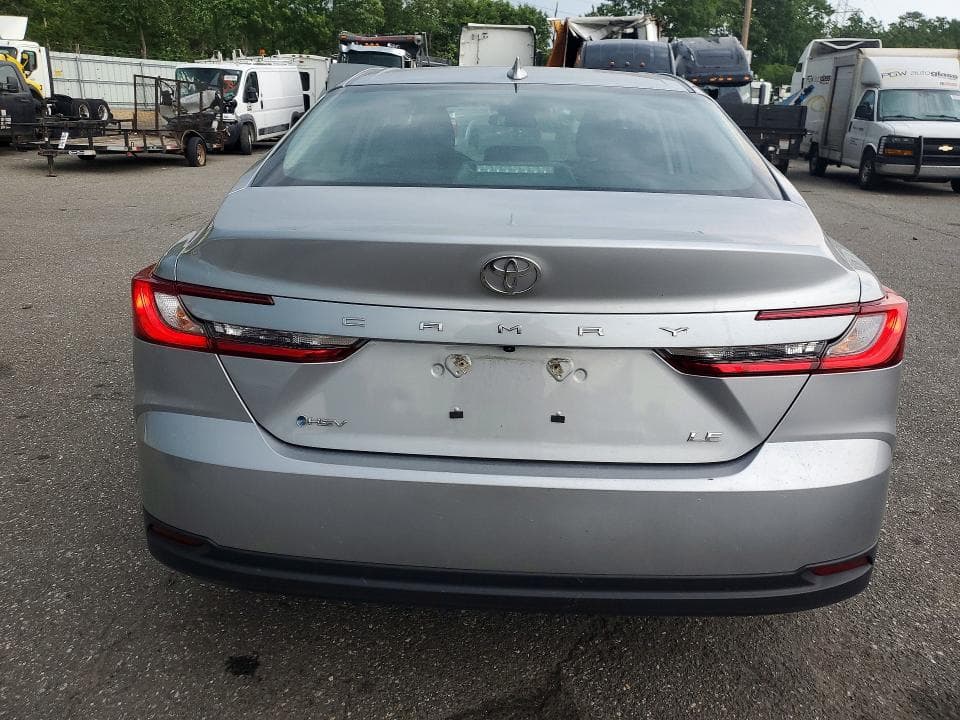 2025 TOYOTA CAMRY LE 6