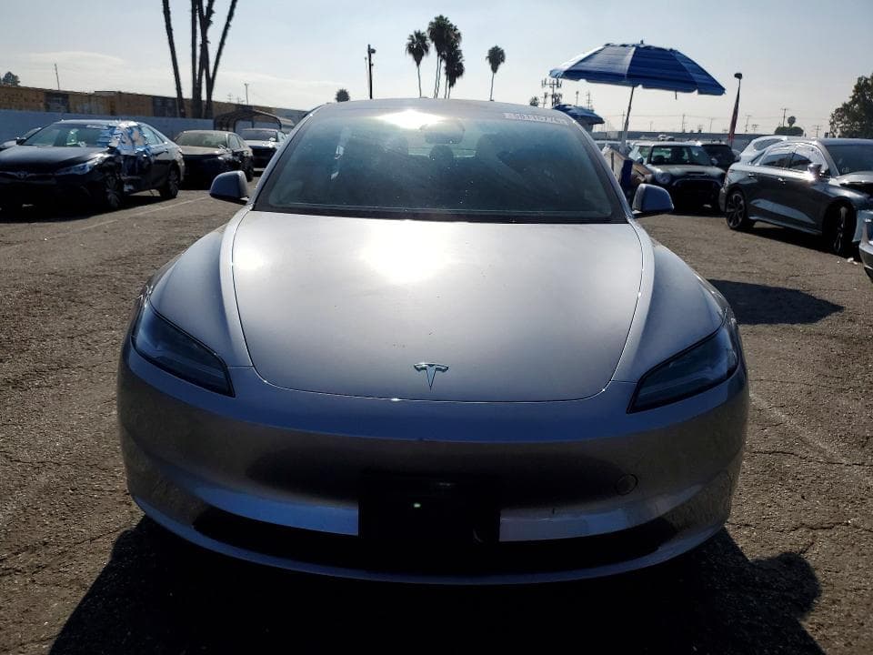 2025 TESLA MODEL 3 5