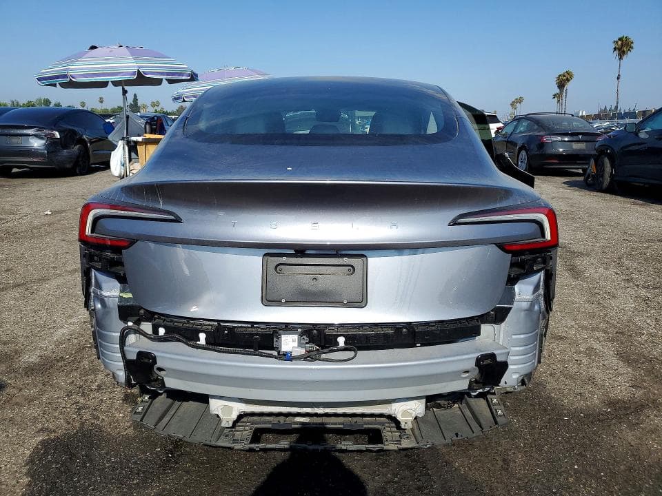 2025 TESLA MODEL 3 6