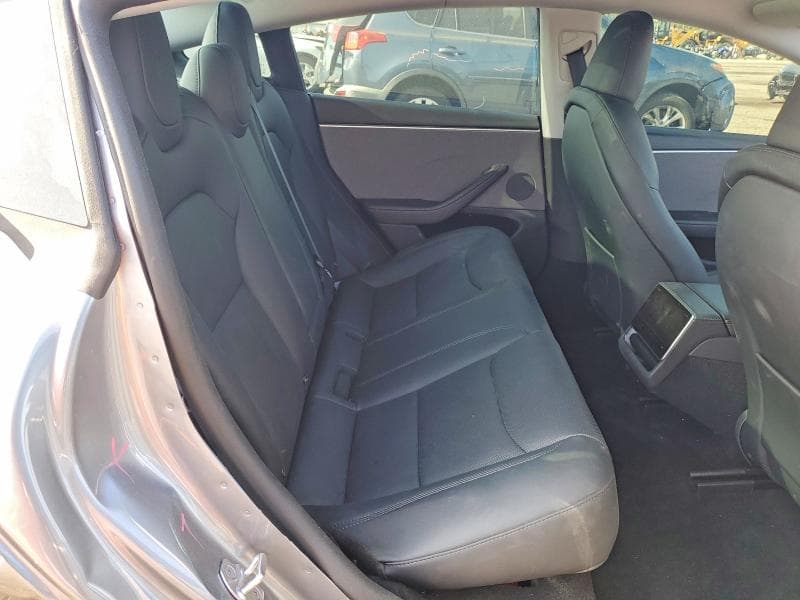 2025 TESLA MODEL 3 10