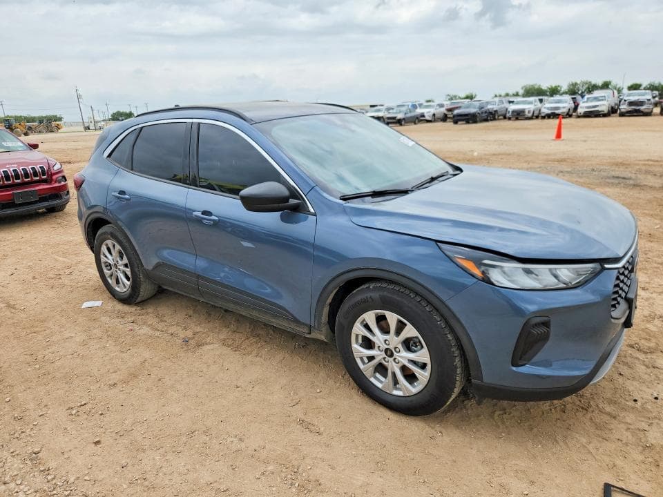 2023 FORD ESCAPE ACTIVE 4
