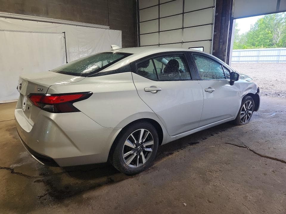2021 NISSAN VERSA SV 3