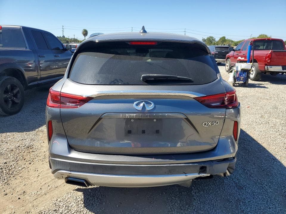 2019 INFINITI QX50 LUXE 6