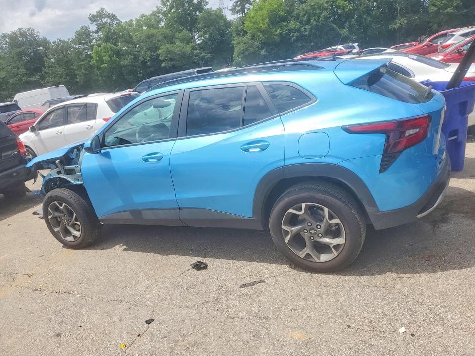 2025 CHEVROLET TRAX 1LT 2