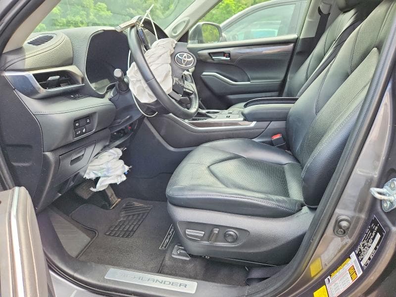 2023 TOYOTA HIGHLANDER HYBRID LIMITED 7