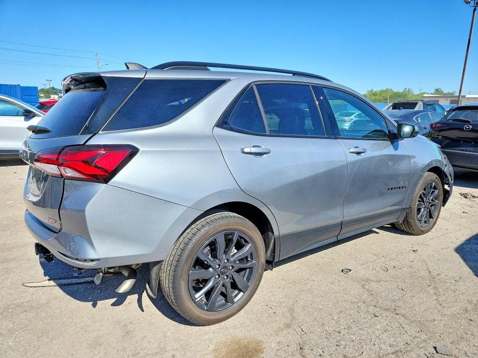 2024 CHEVROLET EQUINOX RS 3