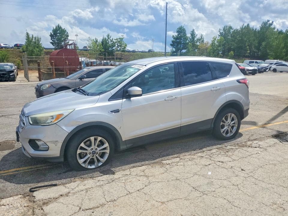 2017 FORD ESCAPE SE - 1