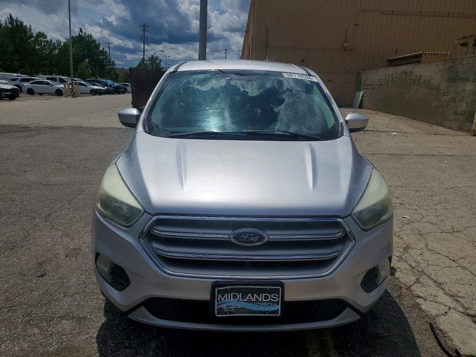 2017 FORD ESCAPE SE 5