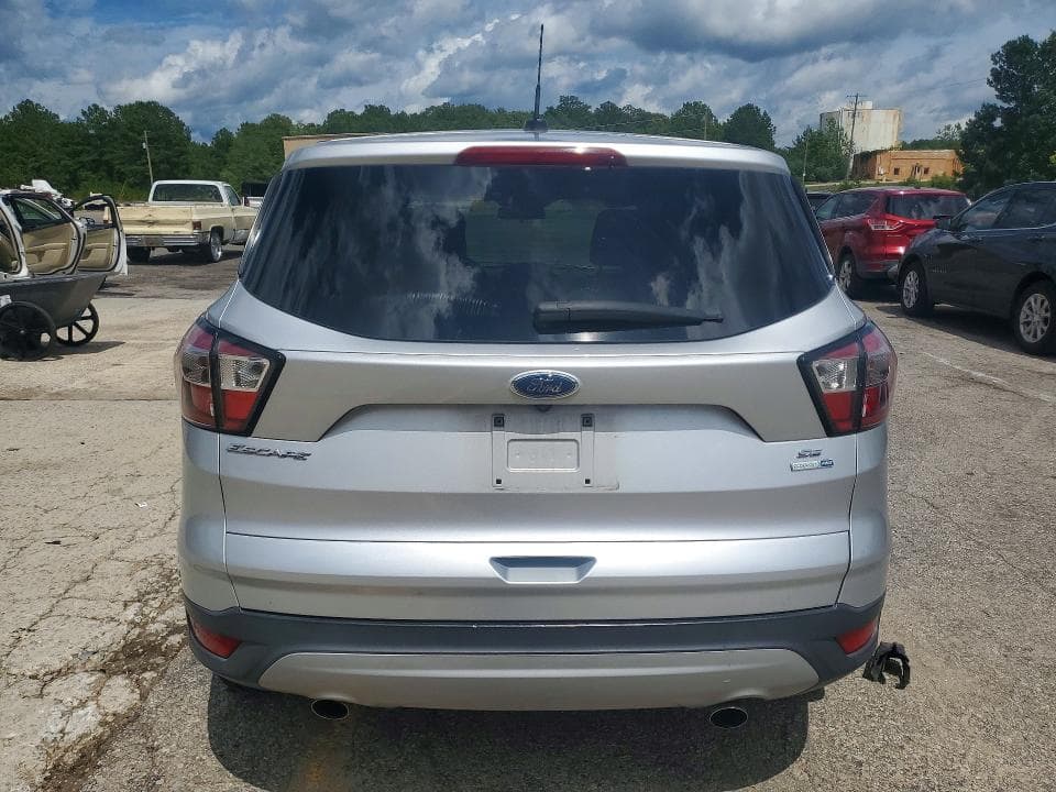 2017 FORD ESCAPE SE 6