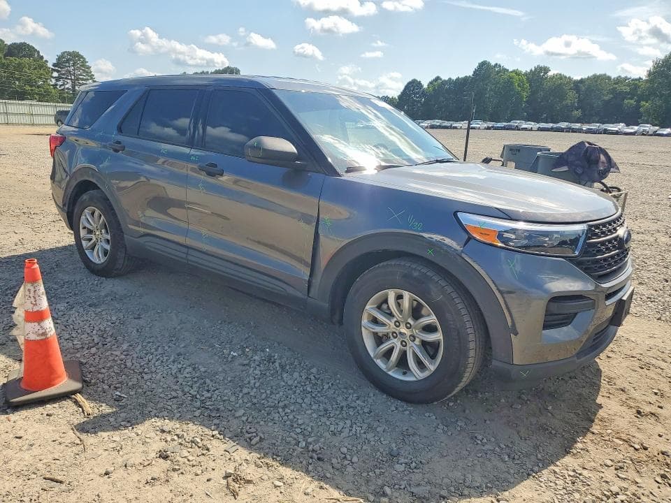 2021 FORD EXPLORER 4