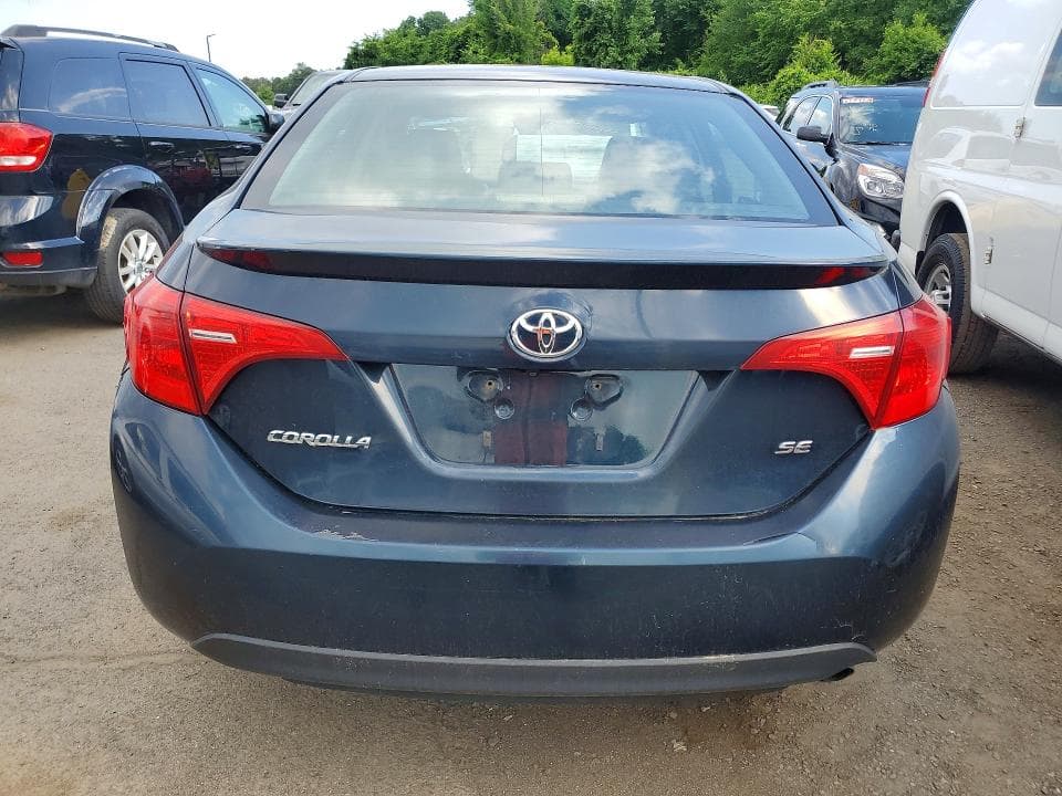 2017 TOYOTA COROLLA SE SE 7