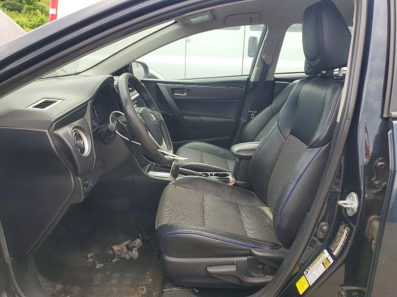 2017 TOYOTA COROLLA SE SE 8